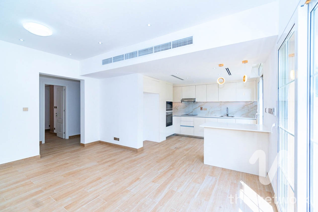 Upgraded | 3 Beds | Multiple Options