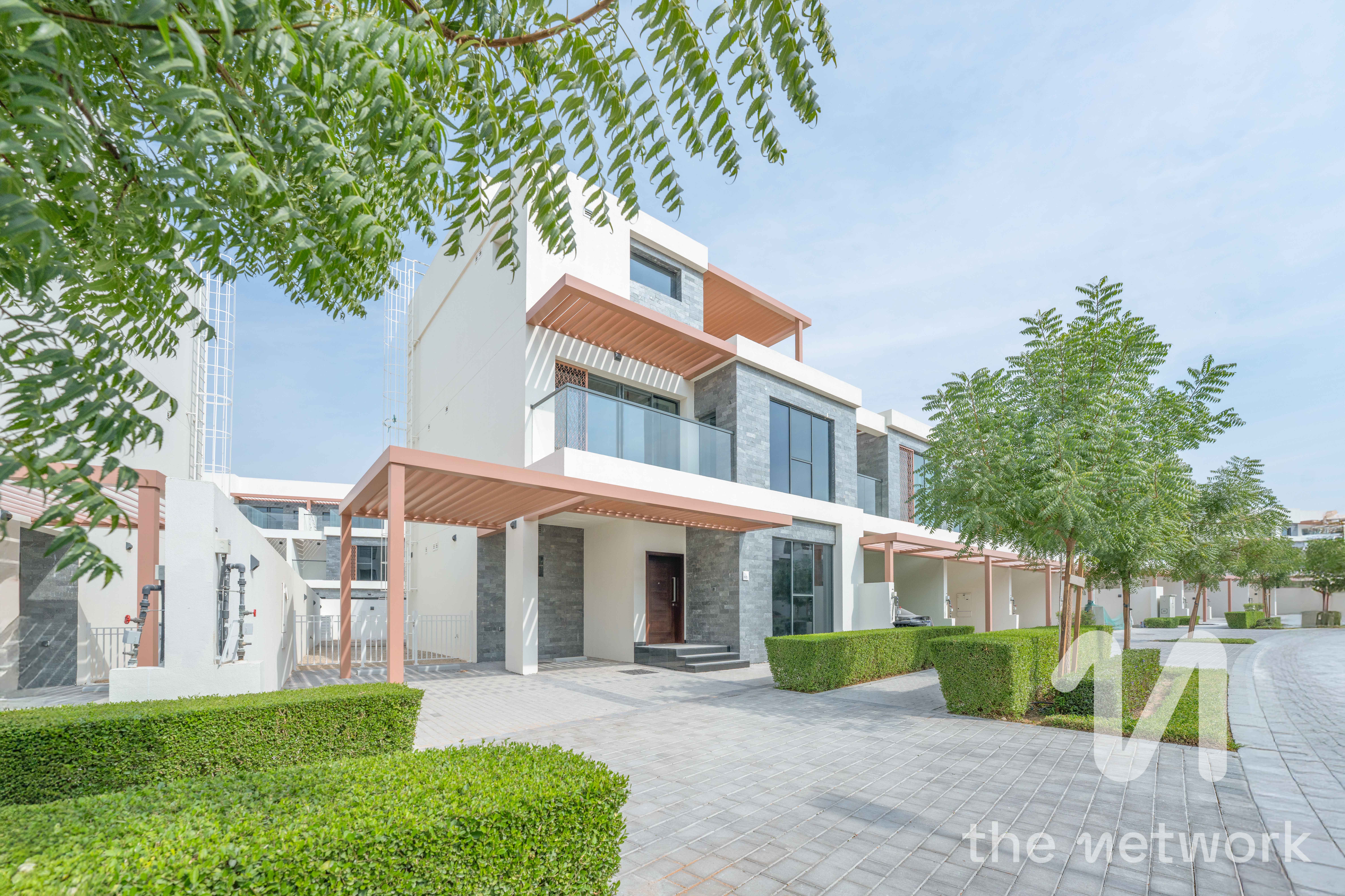 Brand New | VOT | Fitted Kitchen | Close to Golf