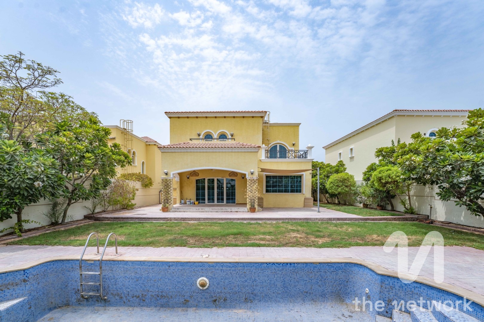 Legacy | Private Pool | District 4 | Vacant Now